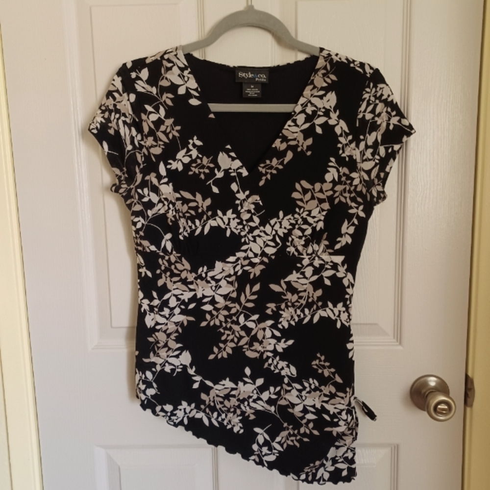 Floral asymmetrical top